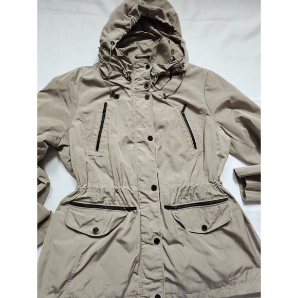 Michael Kors Full Zip Hooded Trench Coat in beige nylon material Women’s XL - Picture 2 of 7